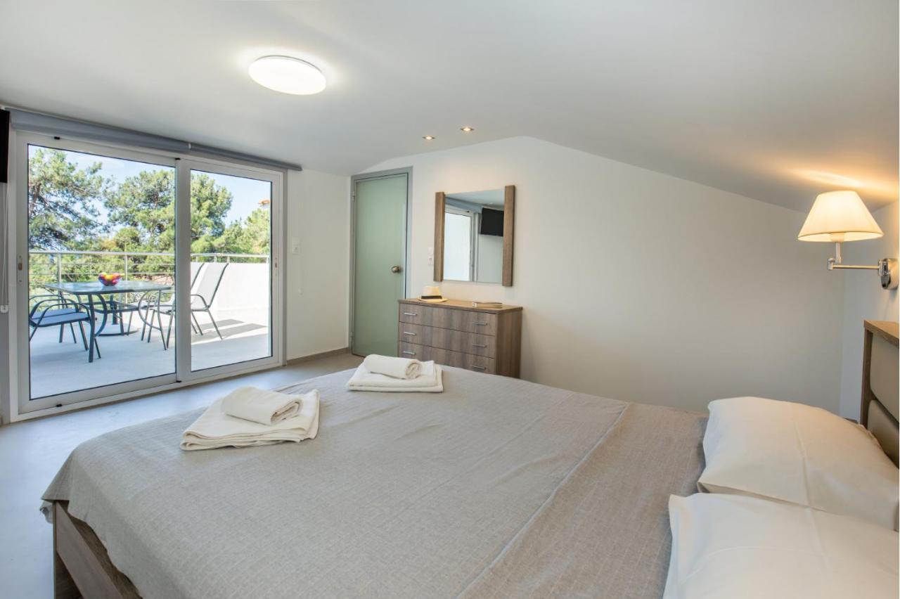 Haus Sofi Hotel Pefkári Kültér fotó