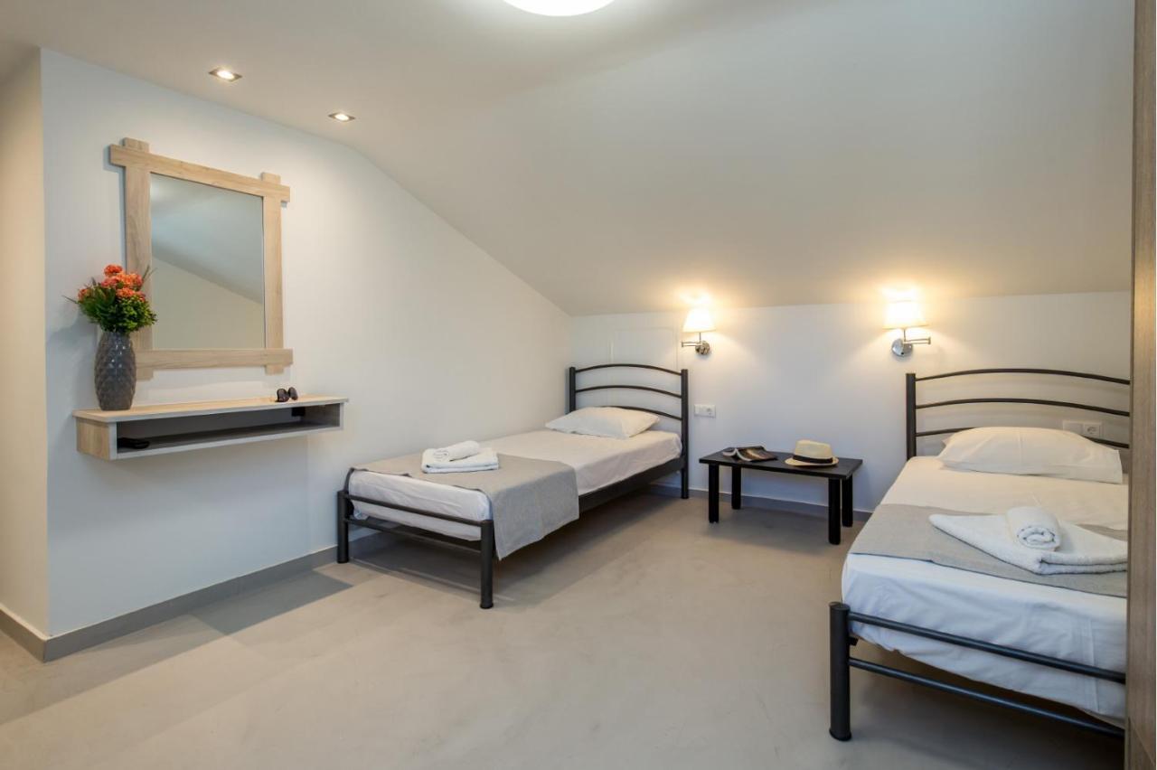 Haus Sofi Hotel Pefkári Kültér fotó