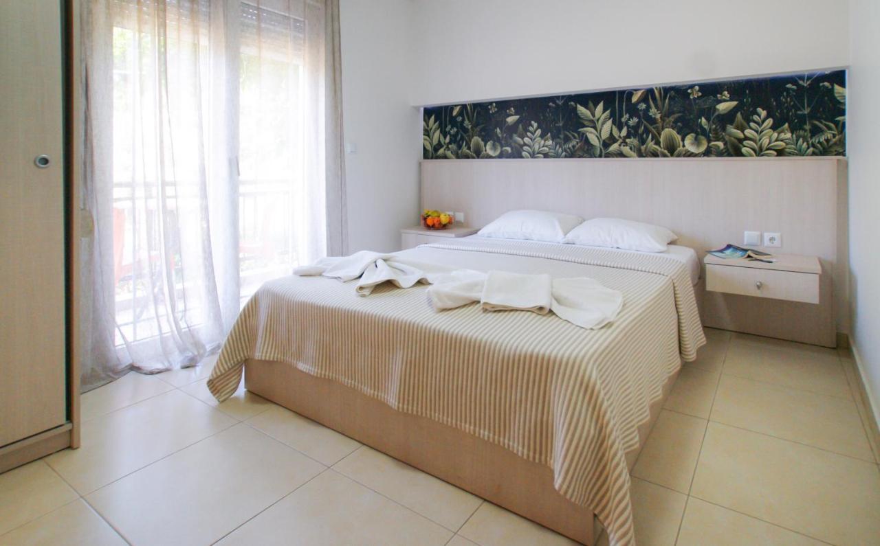 Haus Sofi Hotel Pefkári Kültér fotó