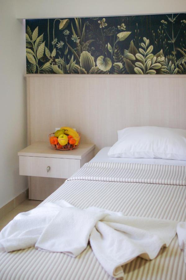 Haus Sofi Hotel Pefkári Kültér fotó