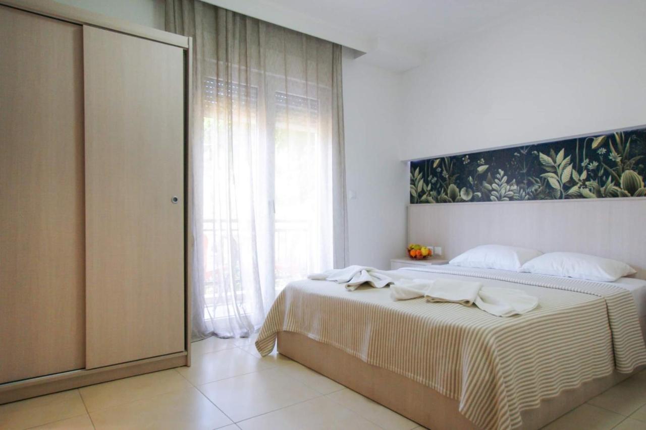 Haus Sofi Hotel Pefkári Kültér fotó